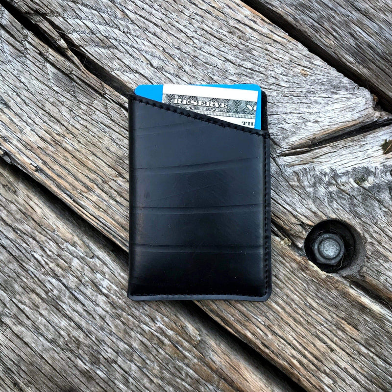 TEKKNU BLACK Minimalist Wallet sustainably-made-from-upcycled-tire-inner-tubes